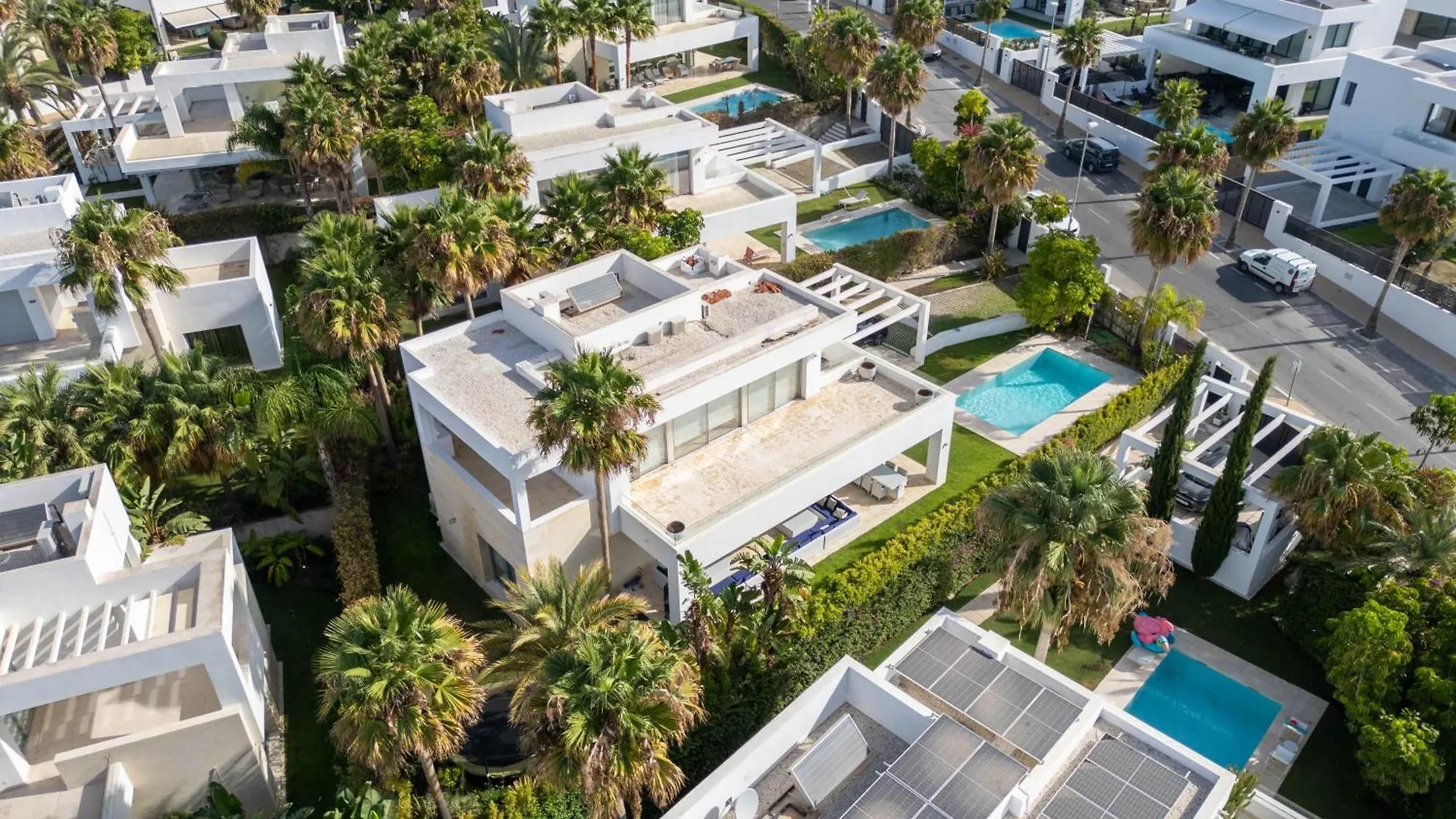 Moderna Villa De Lujo En Alquiler Vacacional En Μαρμπέλλα 0*,