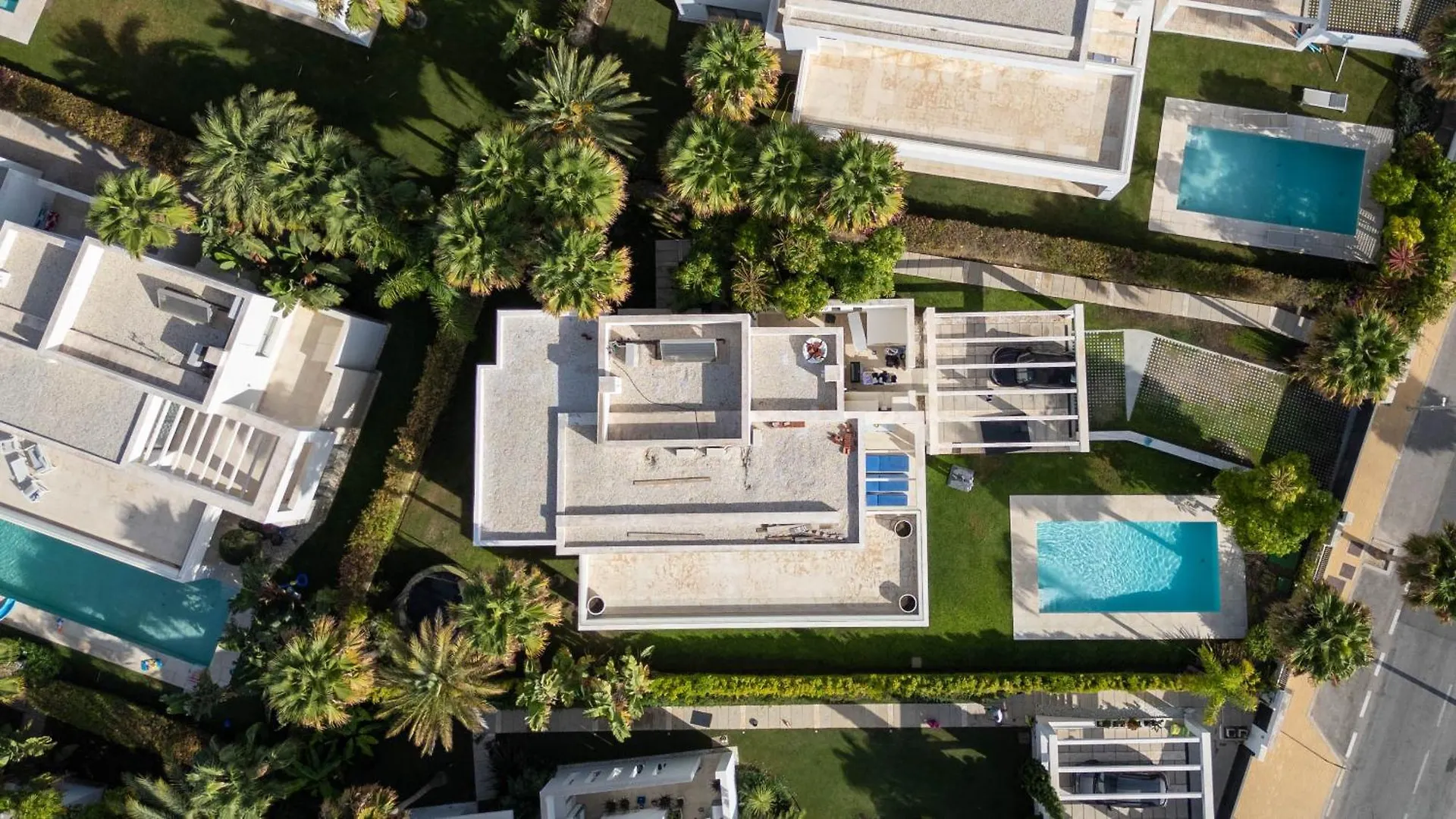 Moderna Villa De Lujo En Alquiler Vacacional En Μαρμπέλλα